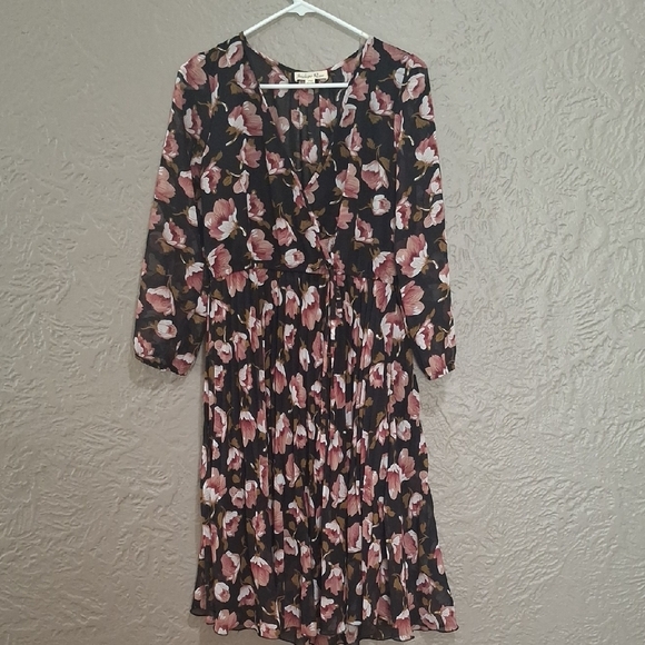 Indigo Rose Wome's Floral Midi Dress in Black and Pink Size PM - Picture 1 of 10